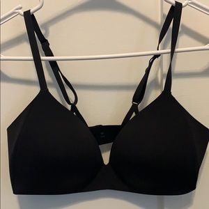 Lululemon bra black 34C